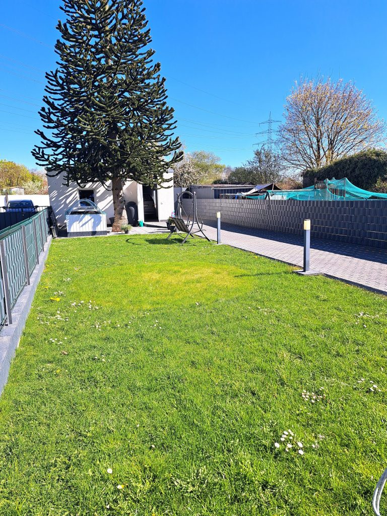 Gartenblick MG Dreifamilienhaus