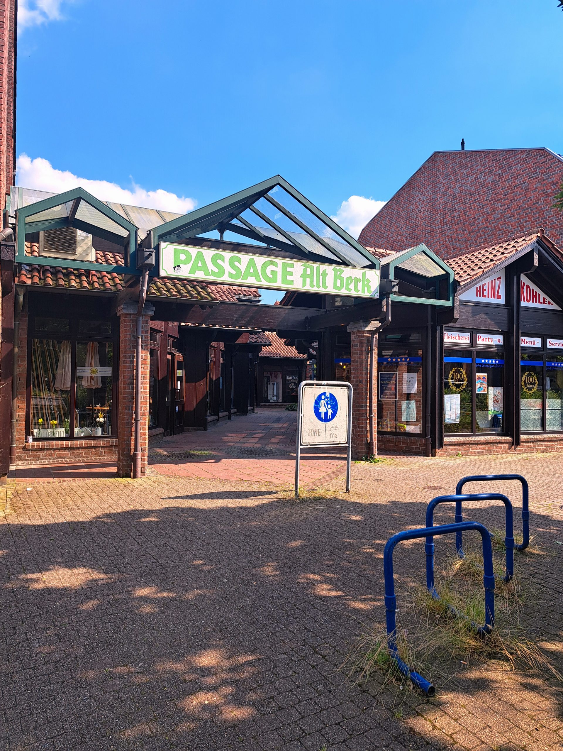 Solides Investment: 4 Ladenlokale in zentraler Einkaufspassage – 41844 Wegberg-Zentrum