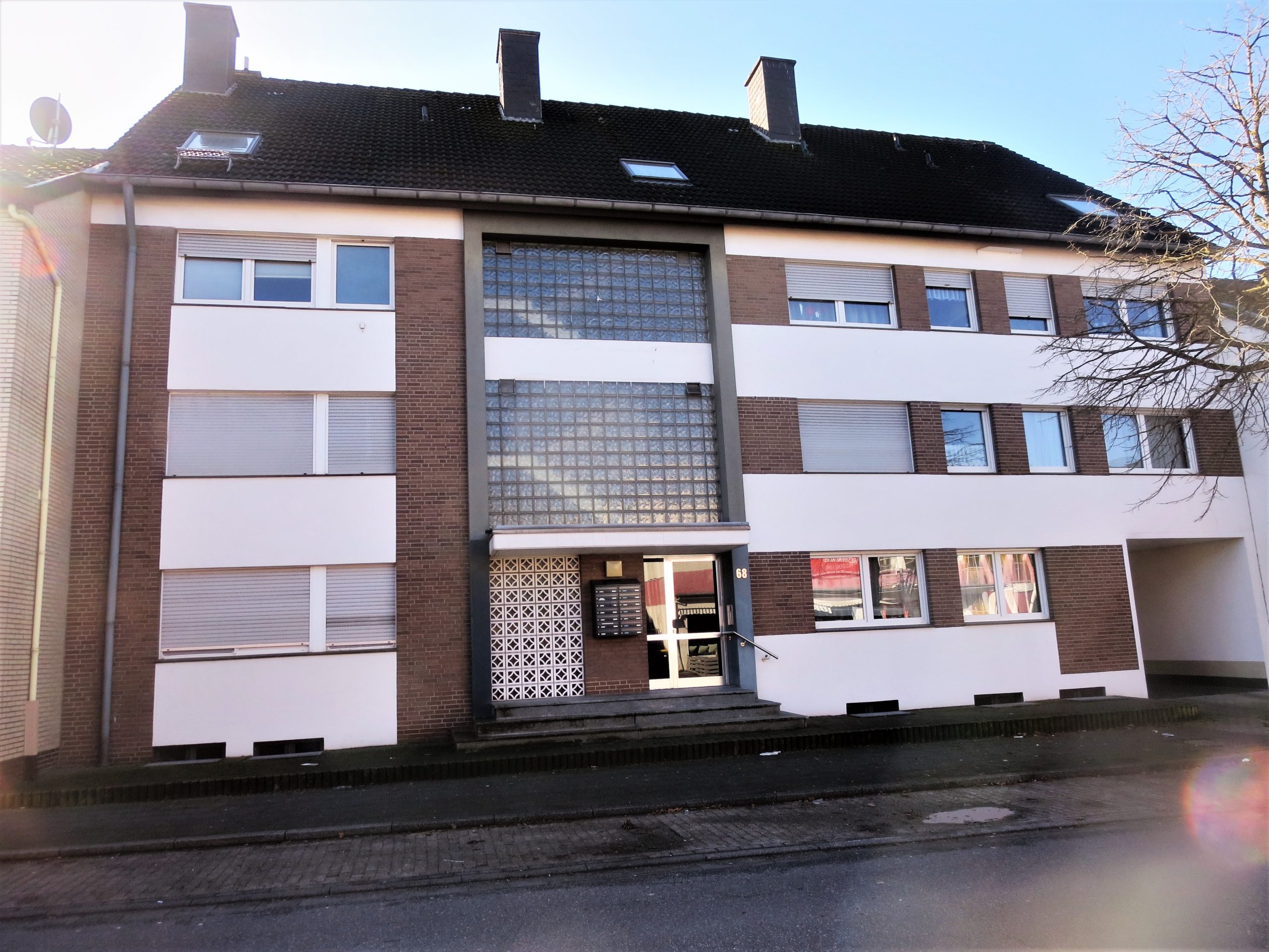 Eigentumswohnung mit Balkon und Garage im Zentrum von 41844 Wegberg